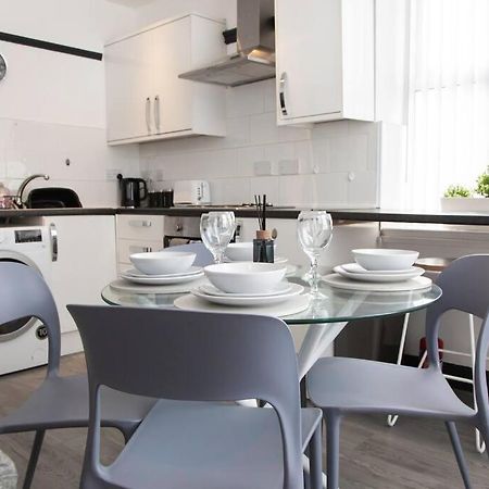 Апартаменты Bootle, Liverpool Modern 1Bed Ft Экстерьер фото